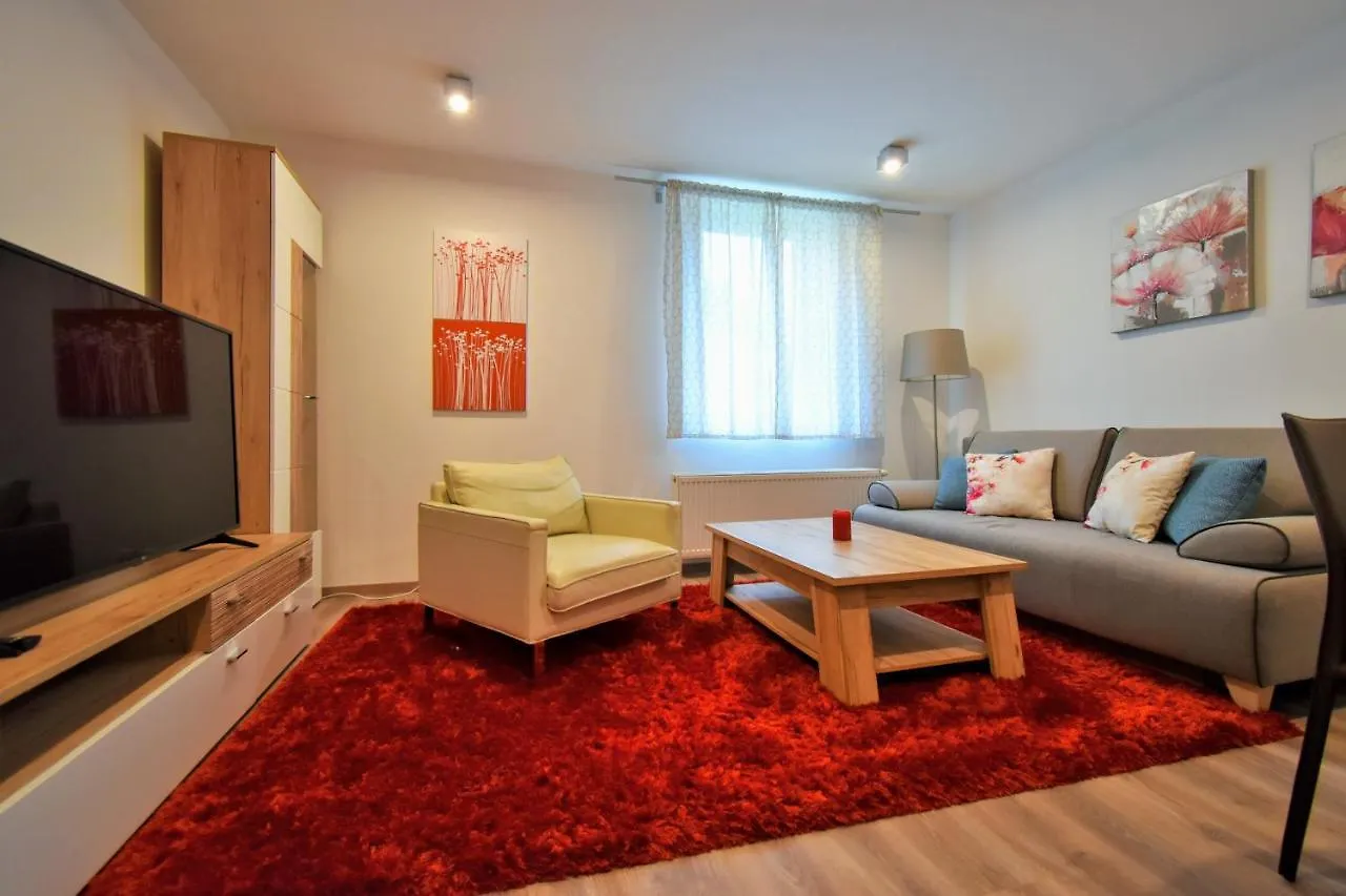 Apartment Dalibor II With Private Entrance And Private Garage Špindlerŭv Mlýn