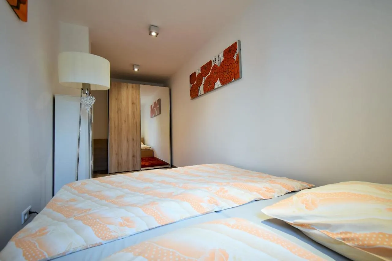 Apartment Dalibor II With Private Entrance And Private Garage Špindlerŭv Mlýn