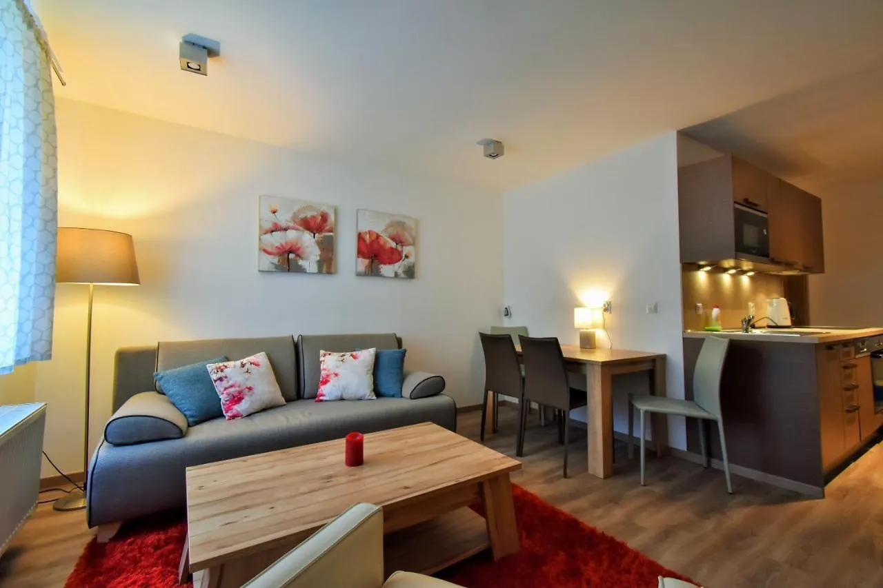 Apartment Dalibor II With Private Entrance And Private Garage Špindlerŭv Mlýn